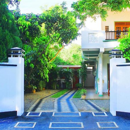 Castle Resort Yala Tissamaharama Esterno foto
